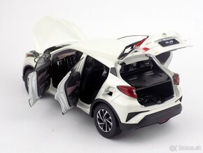 TOYOTA C-HR 1:18 PAUDI - 6
