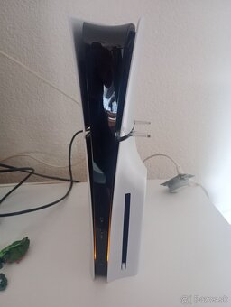Predám PS5 - 2x joystick. - 6