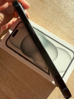 Apple iPhone 15 256 GB Black - 6