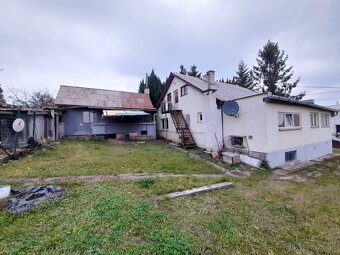 Exkluzívny stavebný pozemok v lukratívnej lokalite Pereš - 6