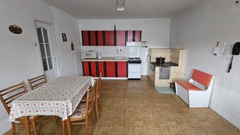 RODINNÝ DOM V OBCI JURKOVÁ VOĽA,LEN 5 MINÚT OD MESTA SVIDNÍK - 6