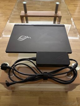 ASUS ROG Strix G17 G713RS RTX 3080, 360 Hz, 17,3" - 6