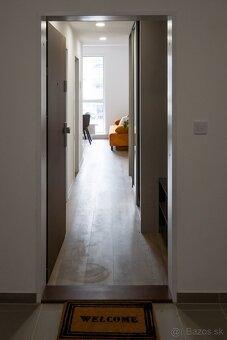 Prenájom 2 izbový byt Nitra, širšie centrum s parkovaním - 6