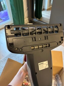 Vysávač na roztoče Hoover - 6