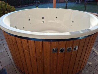 Kúpacia kaďa / vírivka v plnej výbave / termokryt v cene - 6