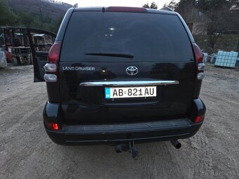 Toyota  Landcruiser - 6