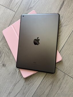 Apple iPad 8th.generation - 6