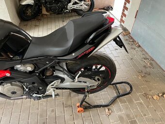 Aprilia shiver 750 SL - 6