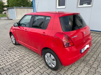 Suzuki Swift 1.3 GLX ABS - 6