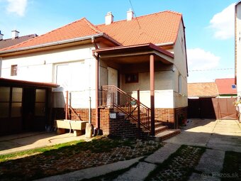 2. rod. domy na jednom pozemku - obec Doľany - 6