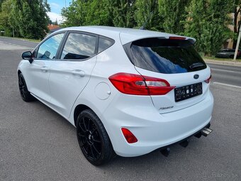 Ford Fiesta - 6