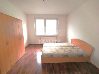 NA PREDAJ 2- IZBOVÝ BYT V TRENČ. TEPLICIACH, SNP 67 M2 S... - 6