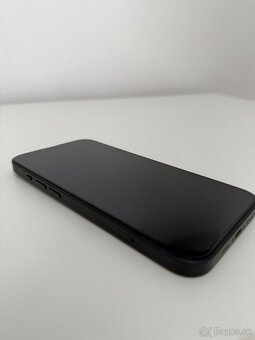 Apple iPhone 13 128GB - 6