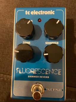 TC Electronic Fluorescence Shimmer Reverb Gitarový efekt - 6