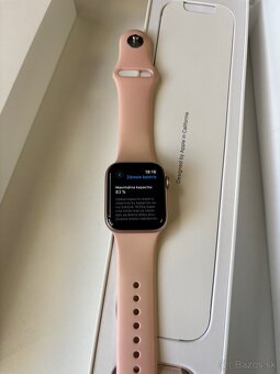 Apple Watch 5 40mm - 6