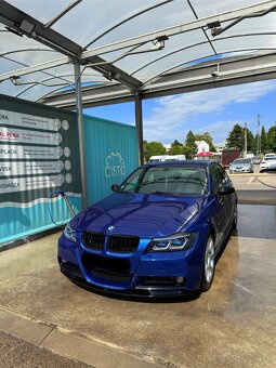 Bmw e90 320i - 6