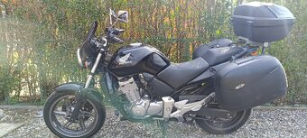 Predám Hondu CBF 500 r.v.2008 42 kw - 6