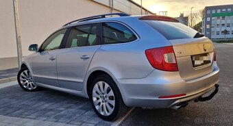 Skoda Superb 2.0 tdi DSG CR Elegance - 6