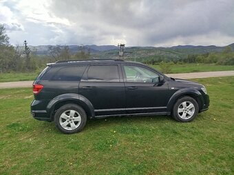 Predám Fiat freemont 2.0 16v diesel 7 miestne - 6