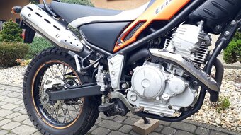 Yamaha XG 250 Tricker - 6