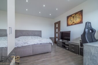 Na predaj kompletne zrekonštruovaný 3-izbový byt s balkónom - 6