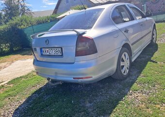 Škoda Octavia 2 1.6 Bezin - 6