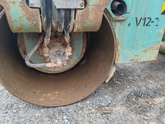 Vibrační válec Ammann AV12-2 1500kg, 134 000Kč + DPH - 6