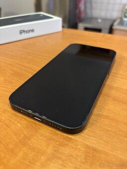 Predám iPhone 13 128GB Midnight - 6