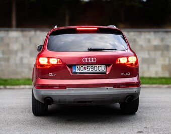 Audi Q7 3.0 TDI quattro, 171kW,A6,5d /AJ na SPLÁTKY/ PROTIÚČ - 6