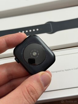 Apple Watch SE 2 44mm komplet top stav - 6