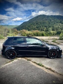 Volkswagen Golf V GTI Edition 30 - 6