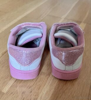 Krásne šaty Zara plus botasky - 6