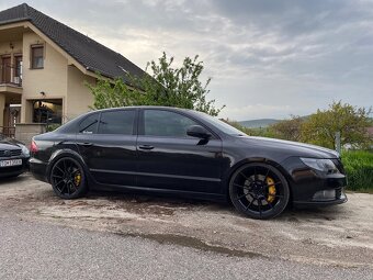 Ispiri FFR6 8.5 ET45 R20 5x112 - 6