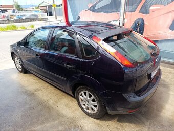Ford Focus 1.6 TDCi 66kw diesel M5 2006 - 6