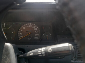 predam toyota camry 2 td 1990 - 6