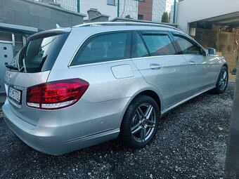 Mercedes E w212. 220 D facelift TOP stav - 6