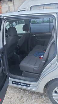 Touran 1,9tdi 66kw facelift - 6