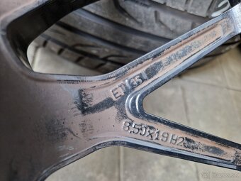 Black Line 5x112 R19-5x120 R19 - 6