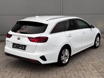 Kia Ceed SW 1.5 T-GDi Gold A/T - 6