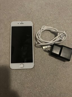 Predám iPhone 6s 64 GB. - 6