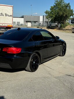 BMW 320d Xdrive e92 2011 - 6