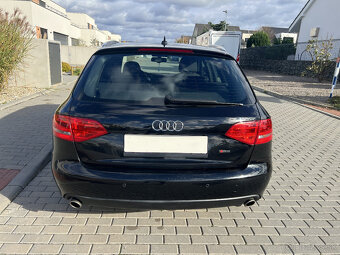 AUDI A4 B8 AVANT 2.7TDI 140KW r2009 6° MANUÁL BI-XENONY - 6