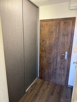 Garsónka s balkónom - centrum mesta - 6