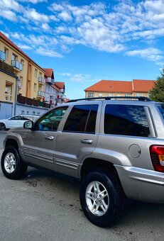 Predám jeep grand Cherokee limited - 6