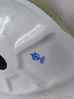 Dáma s mušlou. - 6