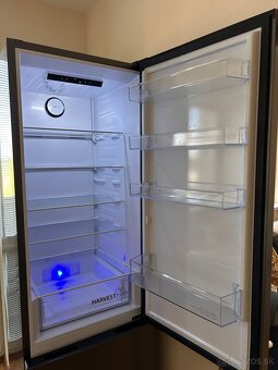 Chladnička s mrazničkou BEKO - 6