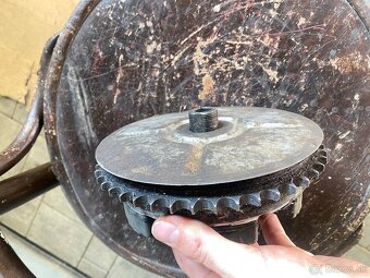 Rozeta Jawa 250/350 panelka 46z - 6