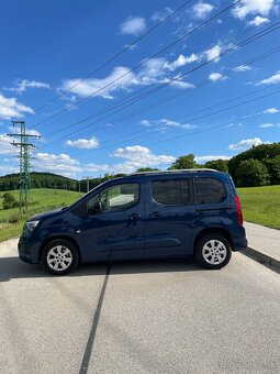 Opel Combo Elegance Plus 1.5 CDTI AT8 (12/2022) - 6