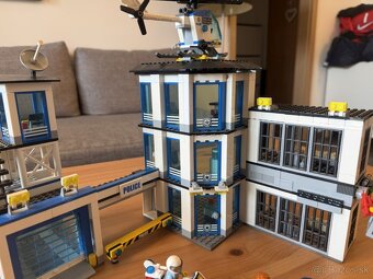 Predám lego policajnu stanicu - 6