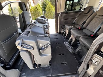 Predám Ford Turneo Custom - 6